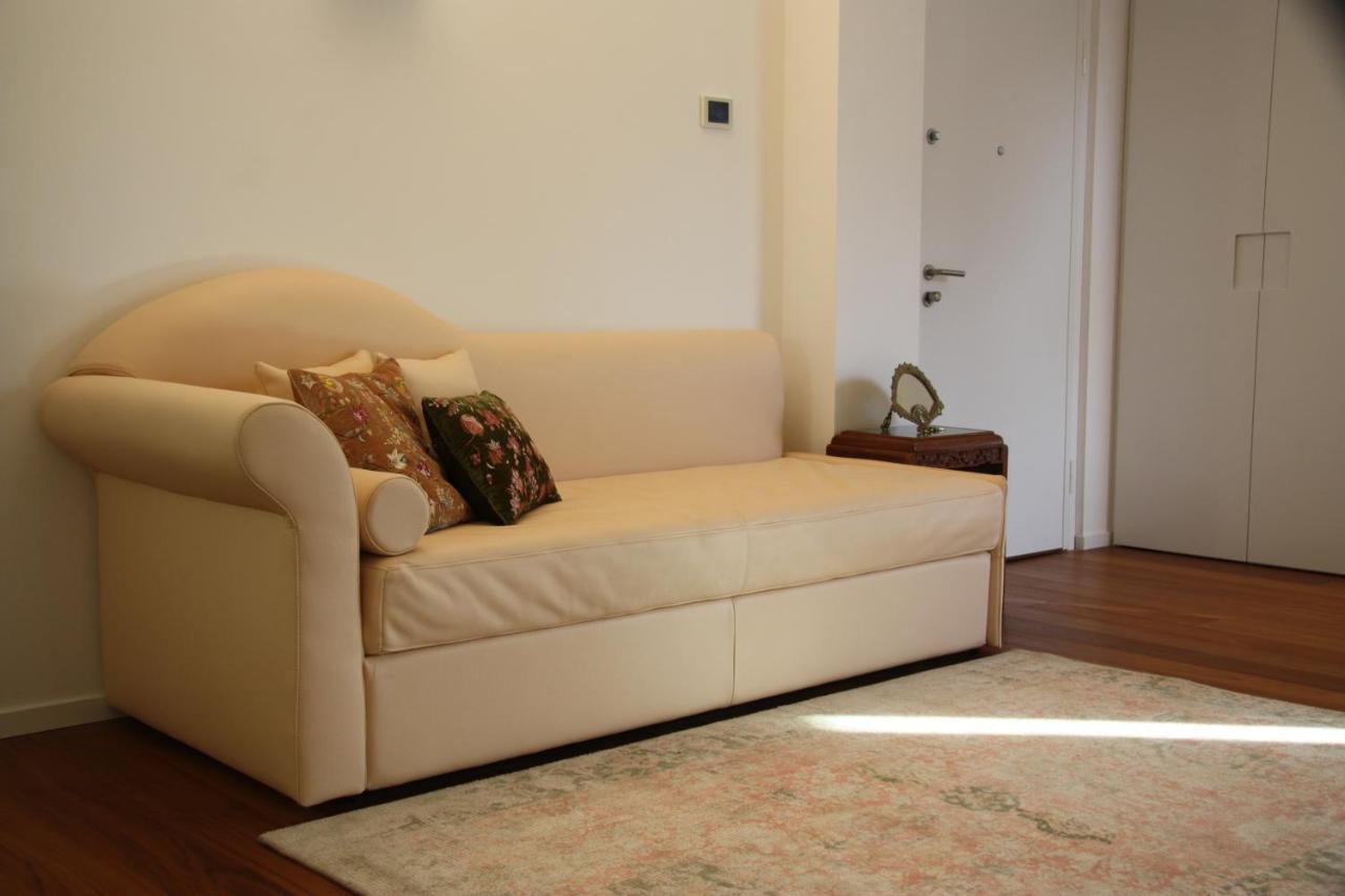 Al Ciani Balcony Suite Lugano Bagian luar foto